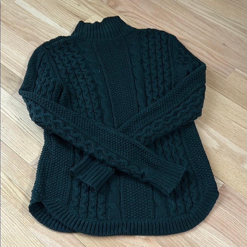 Theory Size Small Women's Black Cable Knit Sweater